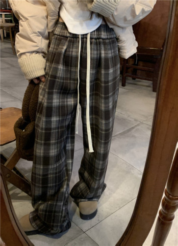 Real shot of retro Korean style loose velvet and thick plaid fashion casual pants