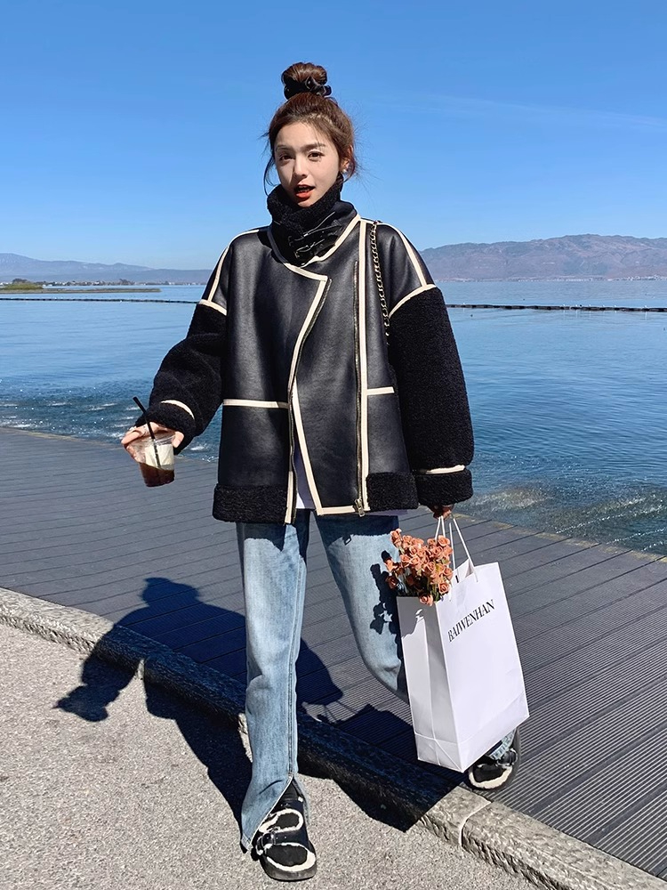 Motorcycle clothing women's winter style fur one-piece lamb wool jacket women's 2023 new winter internet celebrity jacket