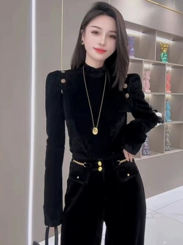 Half-turtle collar long-sleeved black velvet top for women autumn and winter  new style inner layer to look slim and stylish and age-reducing trendy bottoming shirt