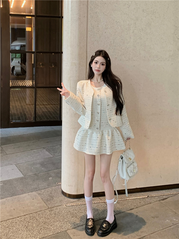 Real shot!  Mixed color sequin heavy industry sleeveless dress short jacket small fragrance suit