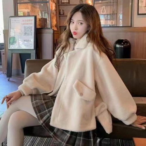 Imitation sherpa jacket for women  autumn and winter new style gentle and fragrant plush fashionable versatile cardigan cotton coat