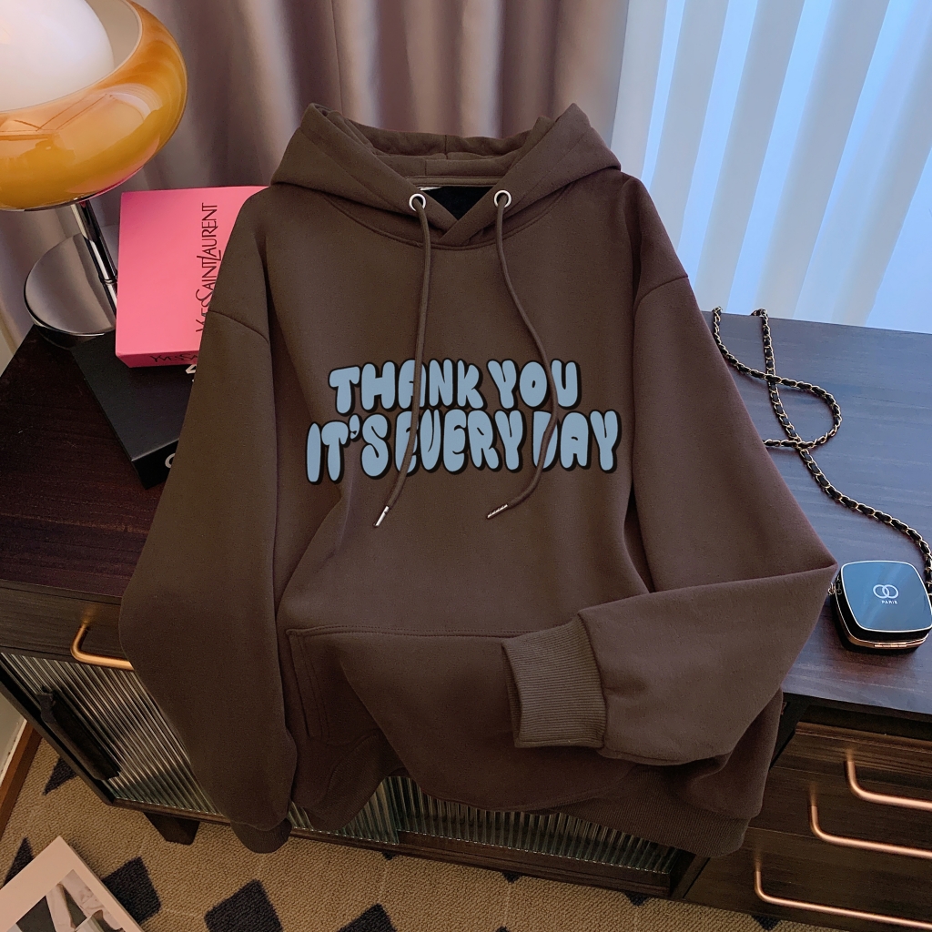 Actual shot of Huamian Thin 310g/Fleece 410g Autumn and Winter Sweater Women's Printed Large Size Women's Wear