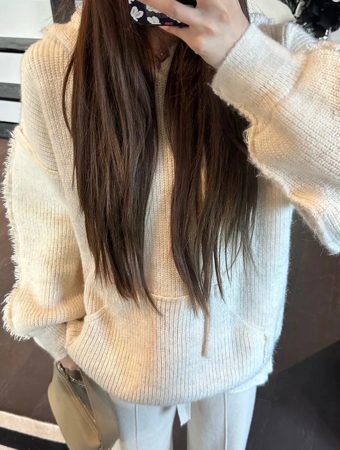 Phoenix velvet, length 70, bust 60, 2023 spring and autumn new tassel hooded mid-length top