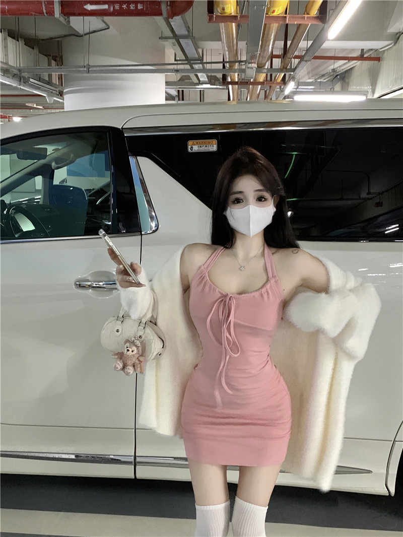 Actual shot of lazy style long-sleeved sweater cardigan pure desire halterneck dress two-piece suit