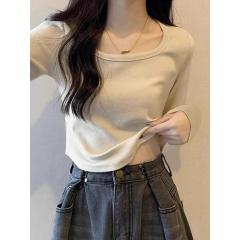 Official Design High-Neck Apricot Base Shirt Top for Women, Autumn Innerwear with Curved Hem T-Shirt