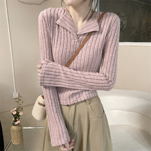 Pink knitted bottoming shirt for women in autumn and winter, pinch waist short half-open v-neck top