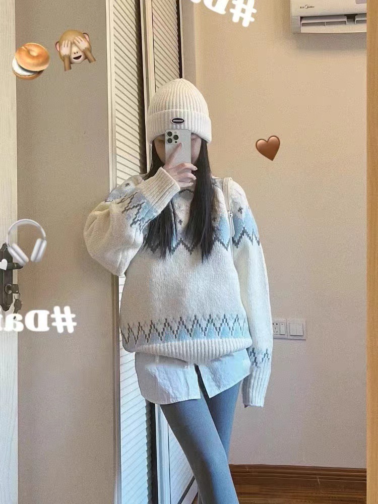復古淺藍色提花菱格毛衣女2023新款設計感小眾寬鬆針織上衣