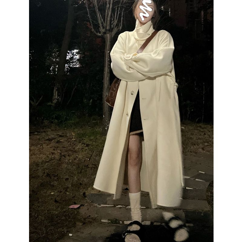 2023 new Korean woolen coat for women in winter, small Hepburn style long woolen fashionable coat for women