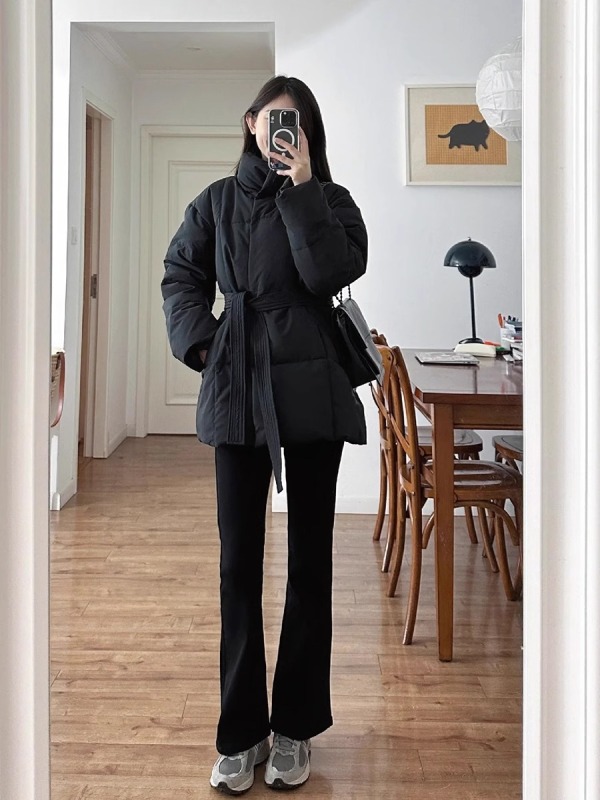 Black waist-cinched lace-up cotton-padded jacket for women in autumn and winter, new style, high-end and super good-looking, Korean-style wear, cotton-padded jacket and jacket