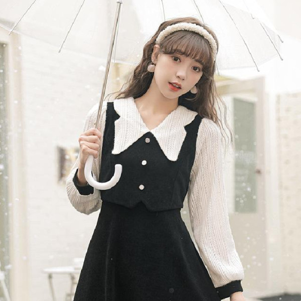 Original fabric design niche splicing corduroy fake two-piece dress for women autumn and winter retro French long sleeves