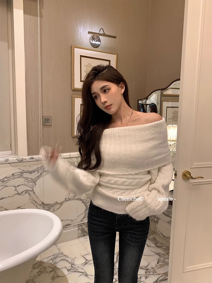 何晨曦 慵懶風白色羊毛一字肩毛衣女秋冬高級感寬鬆麻花針織毛衣