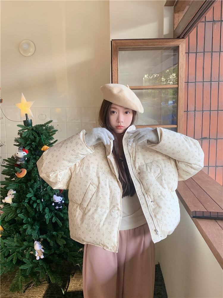 Actual shot~Korean style small floral short cotton jacket with stand collar and thickened bread coat for women + velvet straight wide leg pants