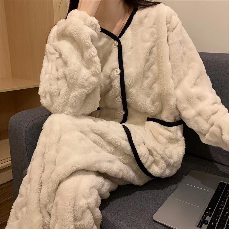 艾尚2023新款睡衣女秋冬ins小香風學生少女珊瑚絨家居服套裝