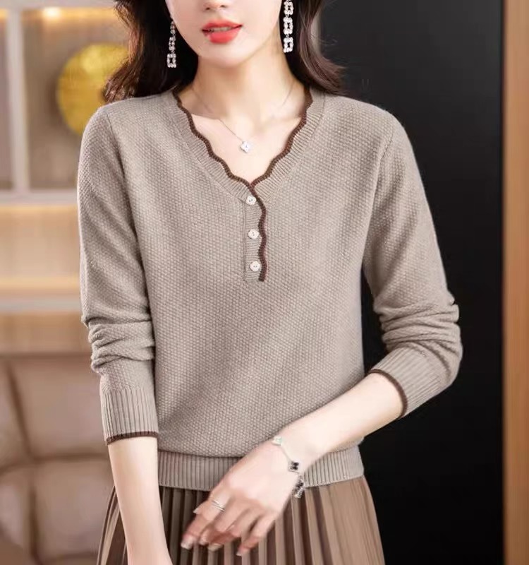 2023 Autumn and Winter Women's Sweater Bottoming Shirt Fashionable New Knitted Sweater Women's Top Korean Style Loose Lace Collar Women's Clothing