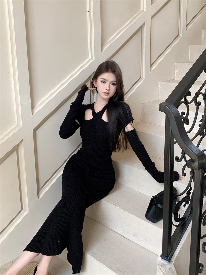 實拍扭結帶袖套設計感辣妹修身氣質長款顯瘦針織長款連衣裙女