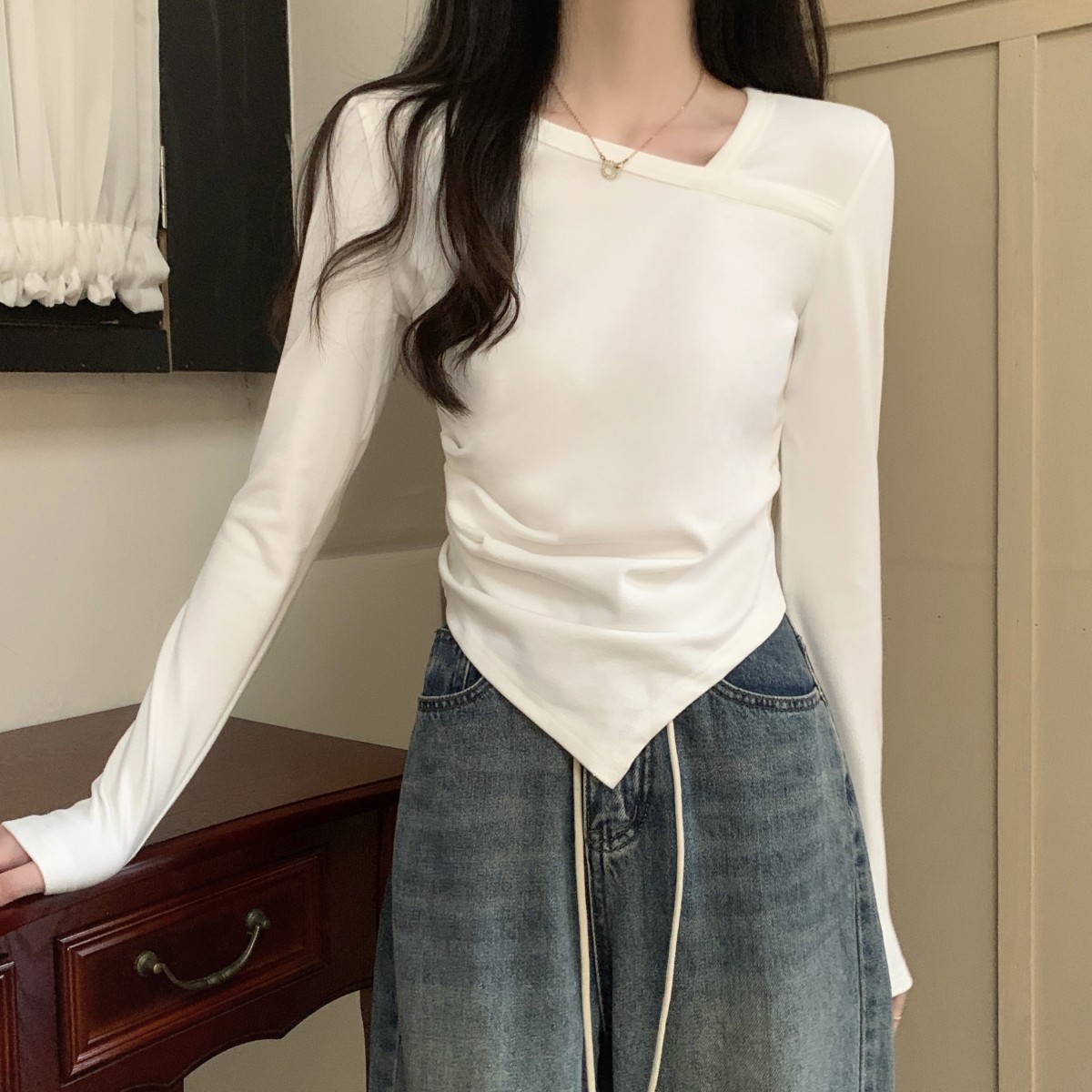 實拍 秋冬韓版修身褶皺不規則設計感德絨保暖打底衫T恤上衣
