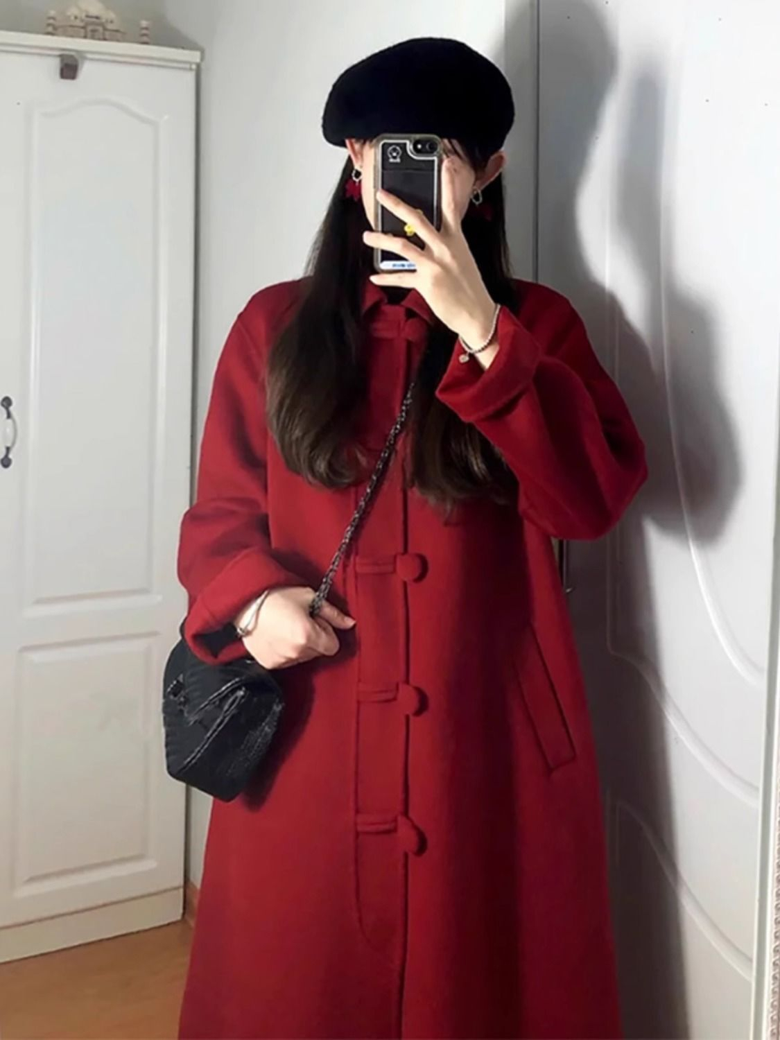 復古盤扣紅色呢子大衣女2023秋冬新款韓系赫本風氣質加厚毛呢外套