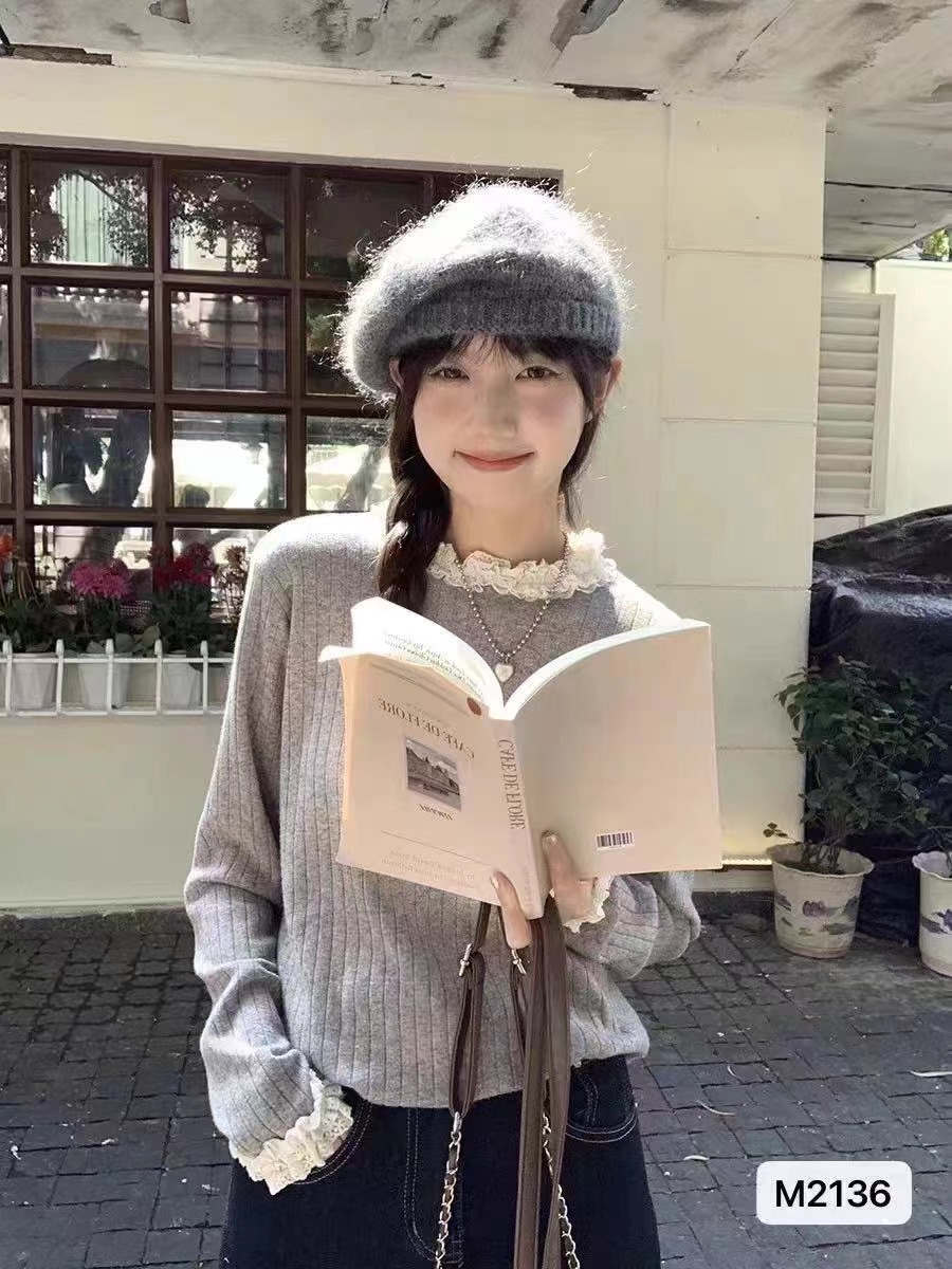 2023 Autumn and Winter New Korean Style Round Neck Lace Spliced ​​Back Buttoned Loose Long Sleeve Top for Women