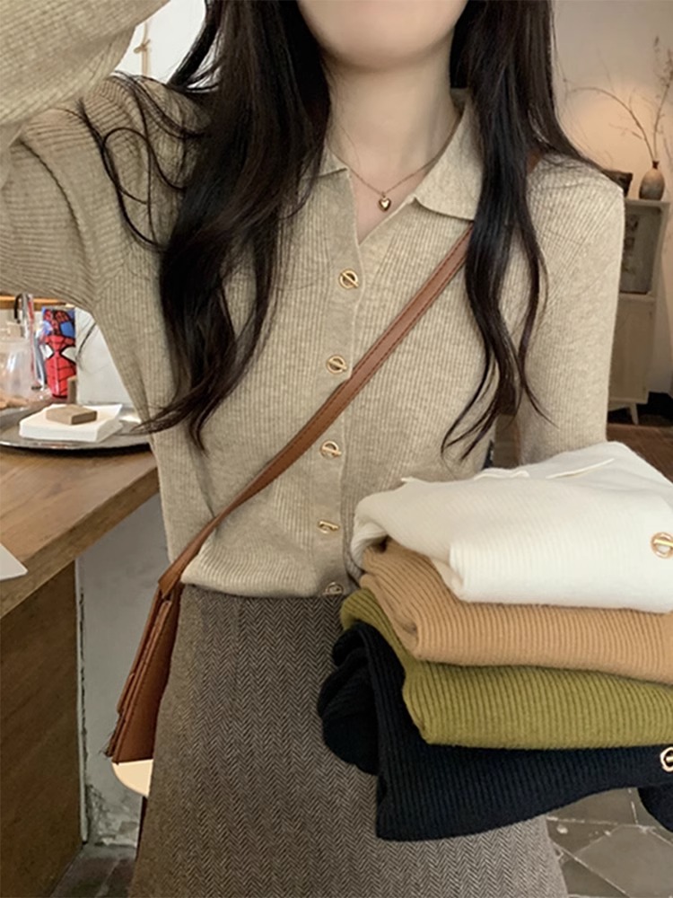 別致polo領紐扣螺紋針織毛衣秋季chic法式復古內搭長袖上衣女開衫