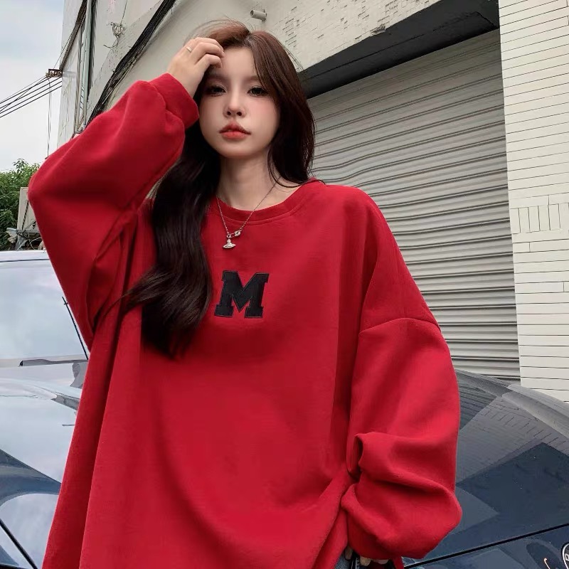 字母刺繡紅色衛衣2023新款女寬鬆bf慵懶風中長款圓領春秋長袖上衣