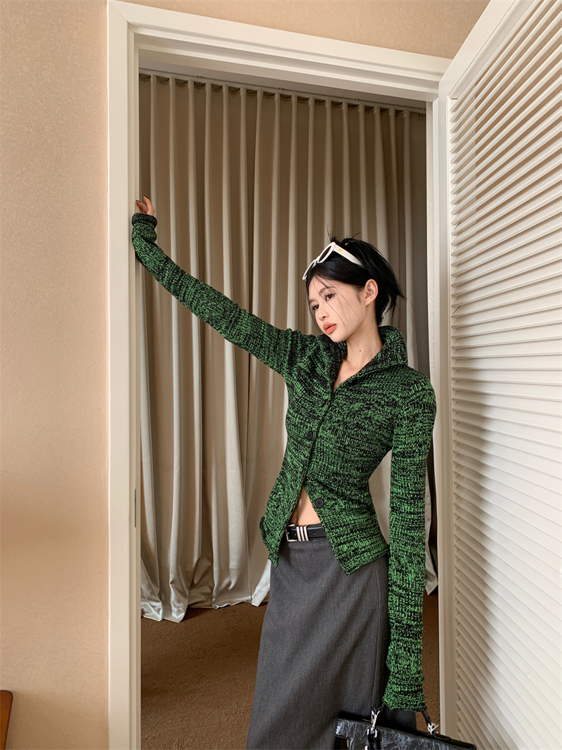 Actual shot of turtleneck sweater design niche slim fit retro sweater cardigan