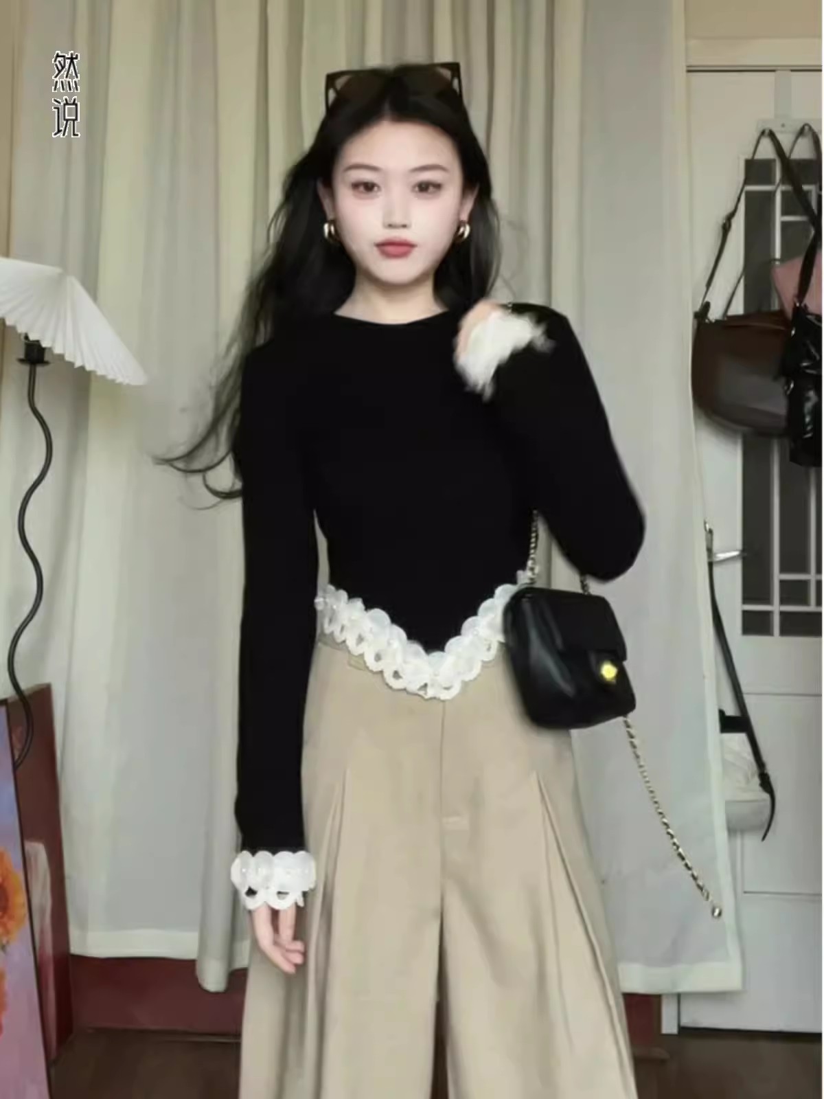 LELART法式氣質輕奢優雅短款方領毛衣女冬新款拼接花邊珍珠針織衫