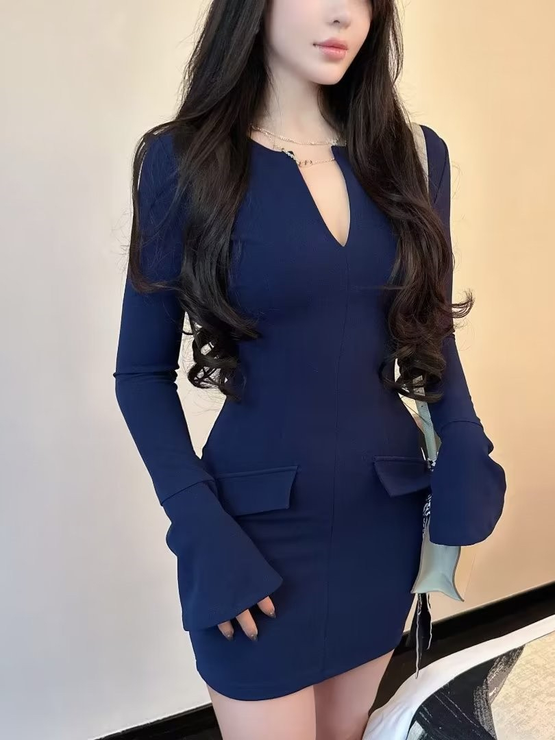 高冷御姐風氣質高級感超好看連衣裙顯身材修身包臀裙子女秋冬新款