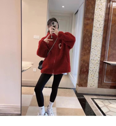 羊羔绒复合超柔 新款冬季加厚羊羔毛棒球服外套女