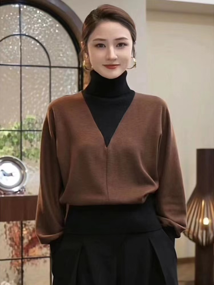 法式休閒假兩件高領針織上衣女2023秋冬新款復古顯瘦簡約百搭小衫