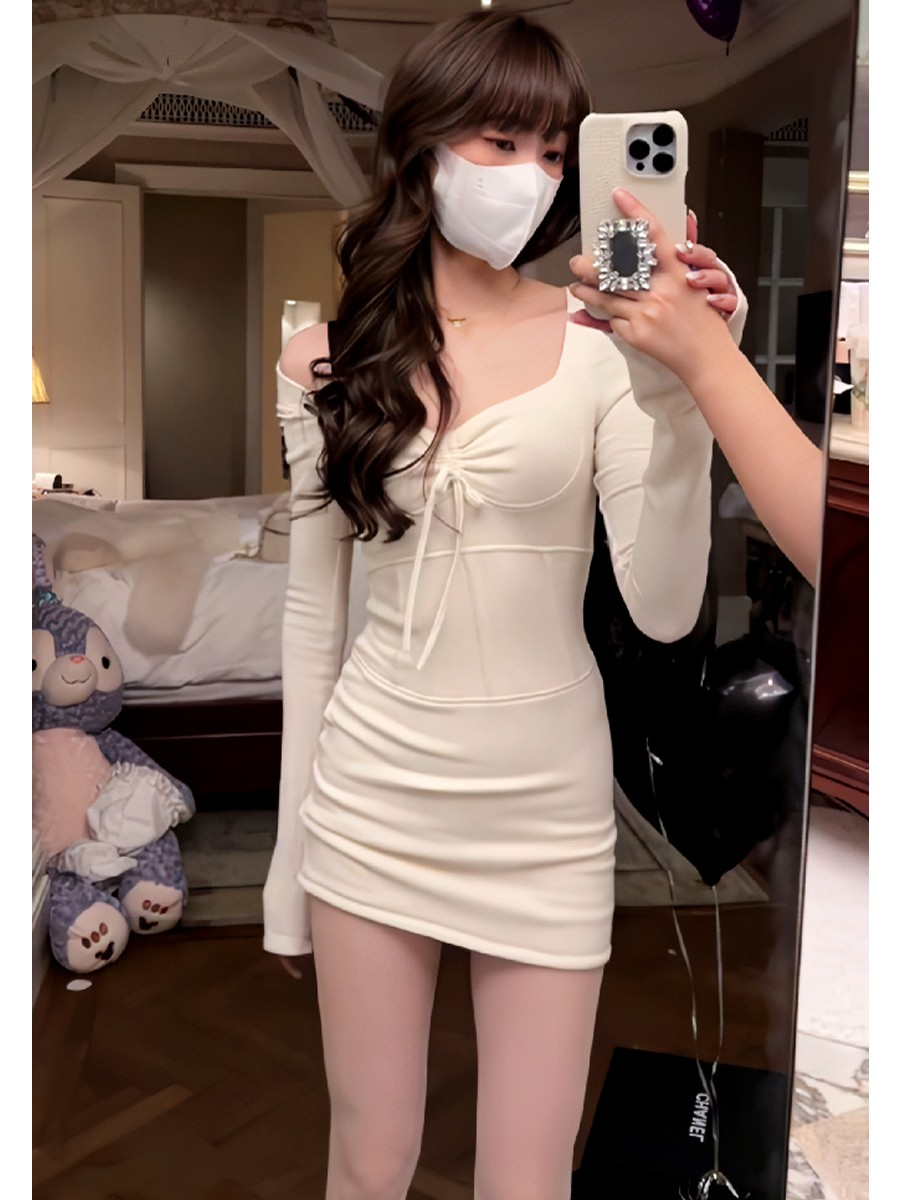 純欲性感修身方領針織連衣裙女秋季氣質收腰顯瘦長袖內搭包臀短裙