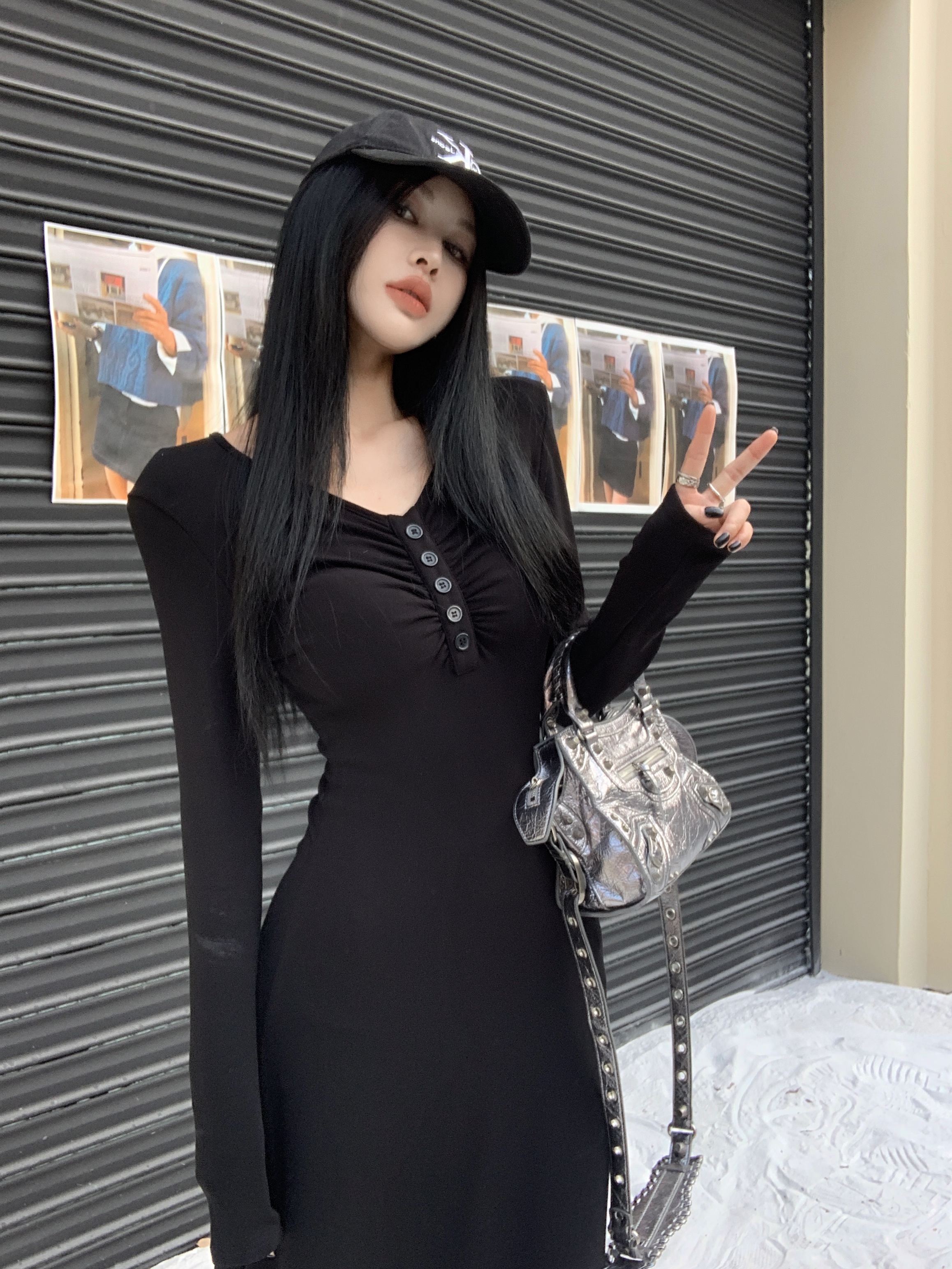 Actual shot of the new autumn and winter temperament brushed mid-length slim dress
