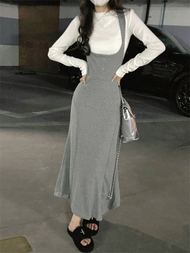 Real shot of flesh-covering slimming suit for female autumn hot girl with pear-shaped figure fishtail suspender dress