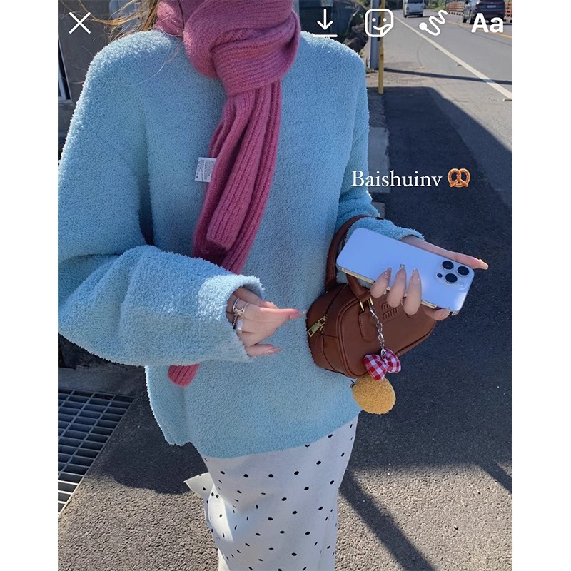 Baishui women's gentle Korean style~ Round neck pullover sweater for women in autumn and winter, high-end blue loose slimming top