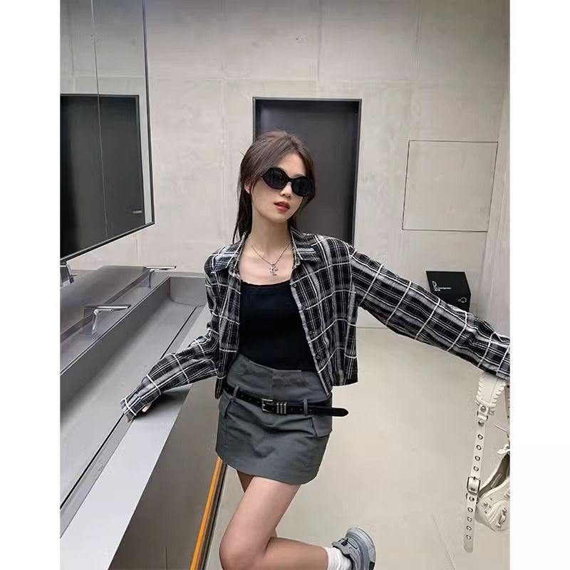 春秋新款設計感復古短款格紋襯衫女潮薄款寬鬆長袖外穿