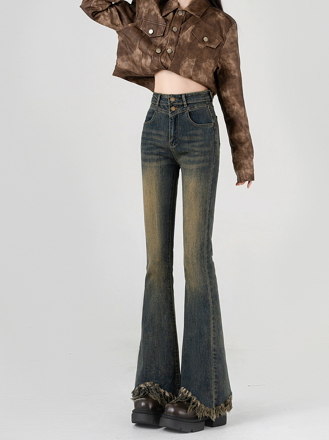 Retro blue bootcut jeans for women 2023 autumn and winter new style raw edge tassel versatile slimming bell bottoms