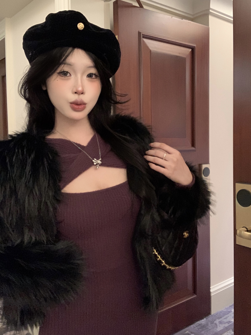 實拍 設計感交叉針織連衣裙女秋冬打底內搭收腰顯瘦包臀裙