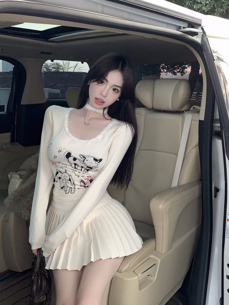 實拍 卡通印花毛邊拼接U領秋冬修身打底衫短款上衣女