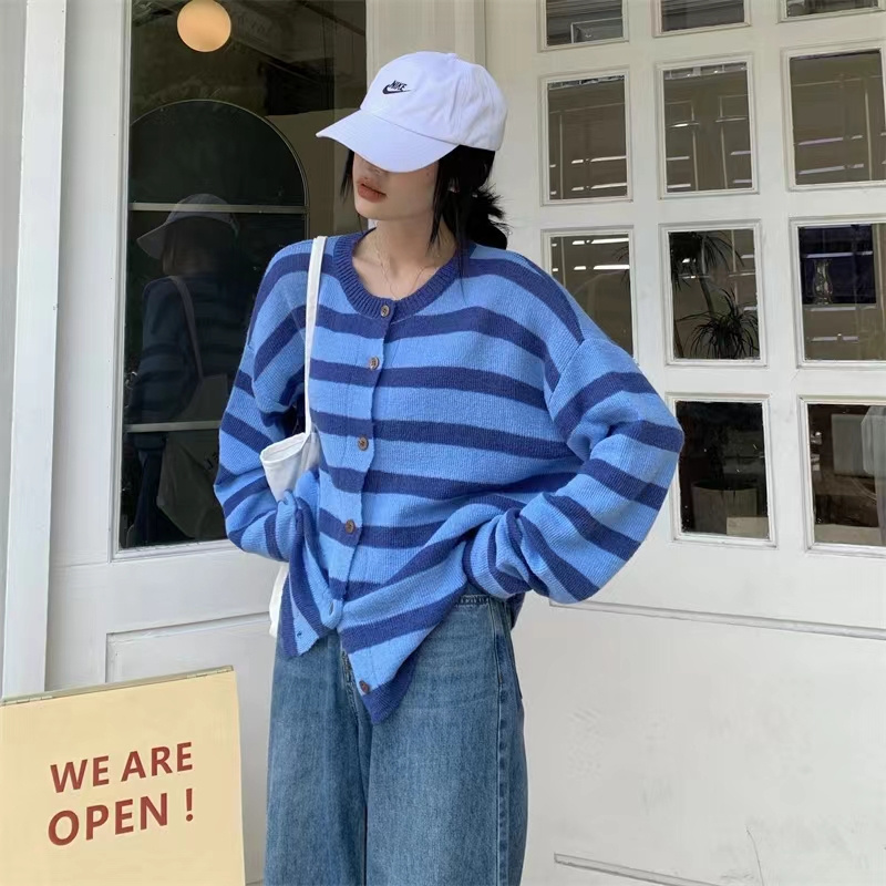 2023 autumn and winter fashion new striped college style long-sleeved soft cardigan sweater loose and slimming for women