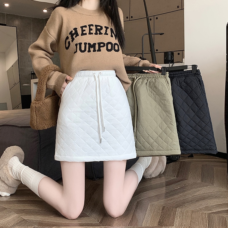 Real shot of thickened warm quilted rhombus plaid skirt for women 2023 autumn and winter elastic waist drawstring a-line short skirt