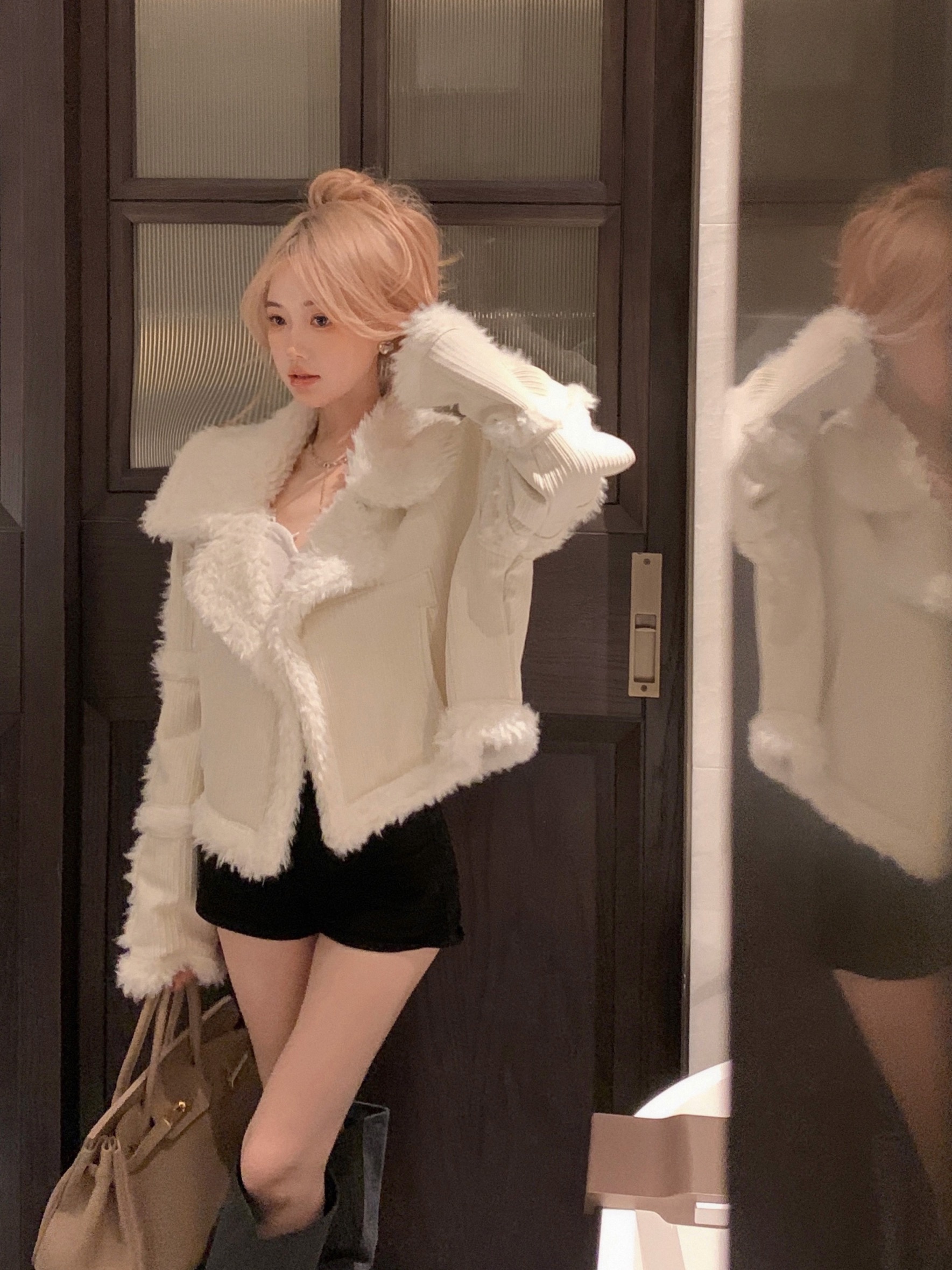 High-end lapel spliced ​​long-sleeved coat for women 2023 spring and autumn Korean style soft and waxy temperament short top for women trendy
