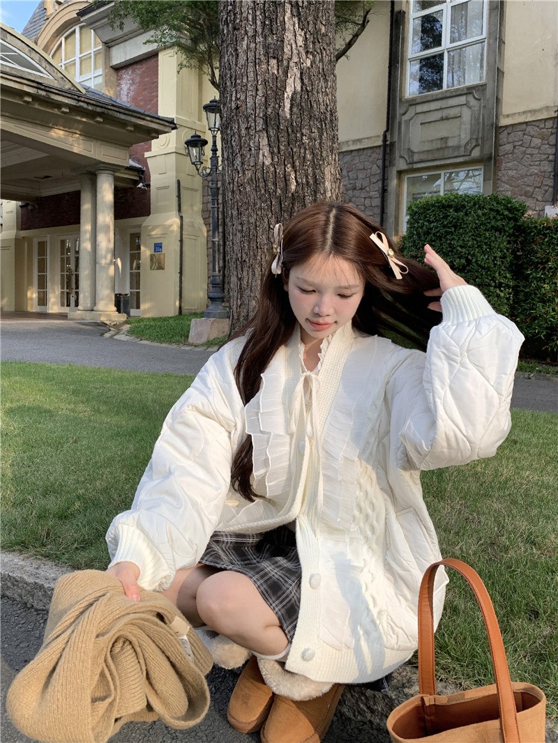 Real shot of spliced ​​wool quilted sweet girly style cotton jacket