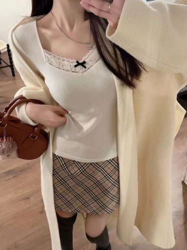 DeRong autumn and winter lace splicing bottoming shirt new outer wear long-sleeved T-shirt women's top