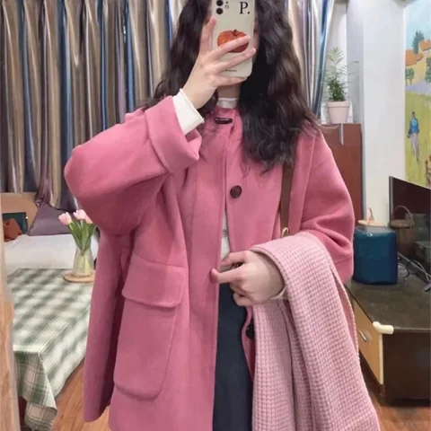 High-end raspberry pink woolen coat women's short autumn and winter new Korean style small literary retro woolen coat
