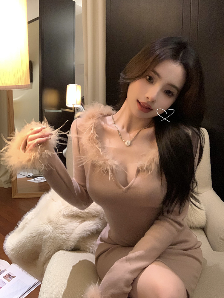 實拍 柔光氛圍/鴕鳥毛小個子內搭連衣裙秋冬毛毛針織長袖短裙