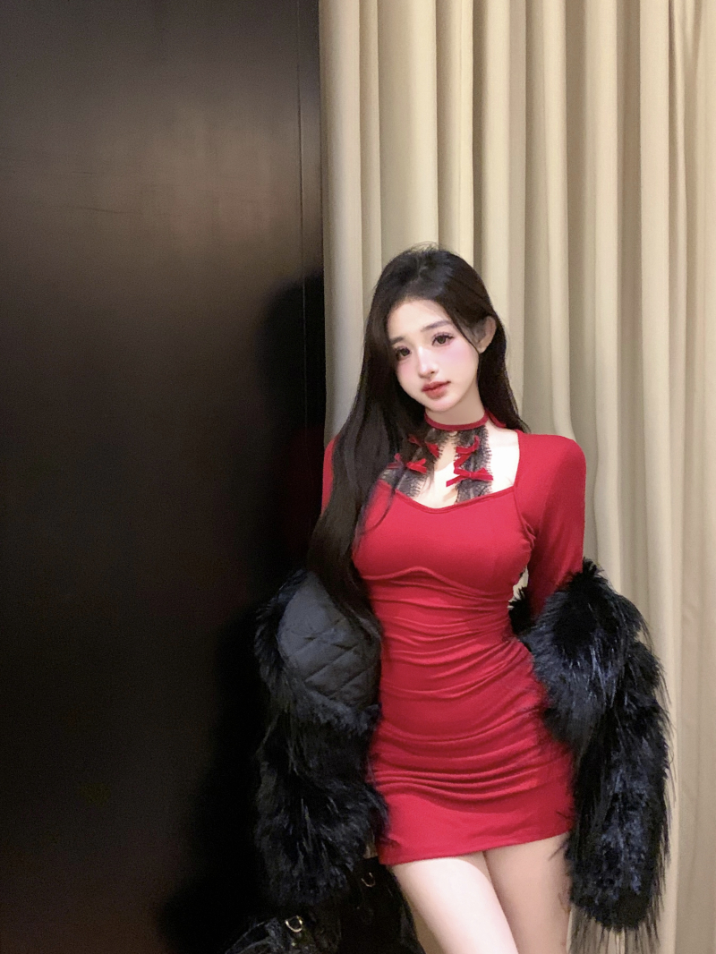 實拍 掛脖蕾絲長袖針織連衣裙女秋冬聖誕裙辣妹修身包臀短裙
