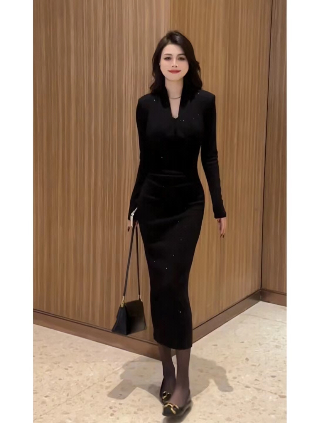 大婷婷璀璨流光新款時尚氣質掛勃連衣裙設計感皺褶包臀裙子