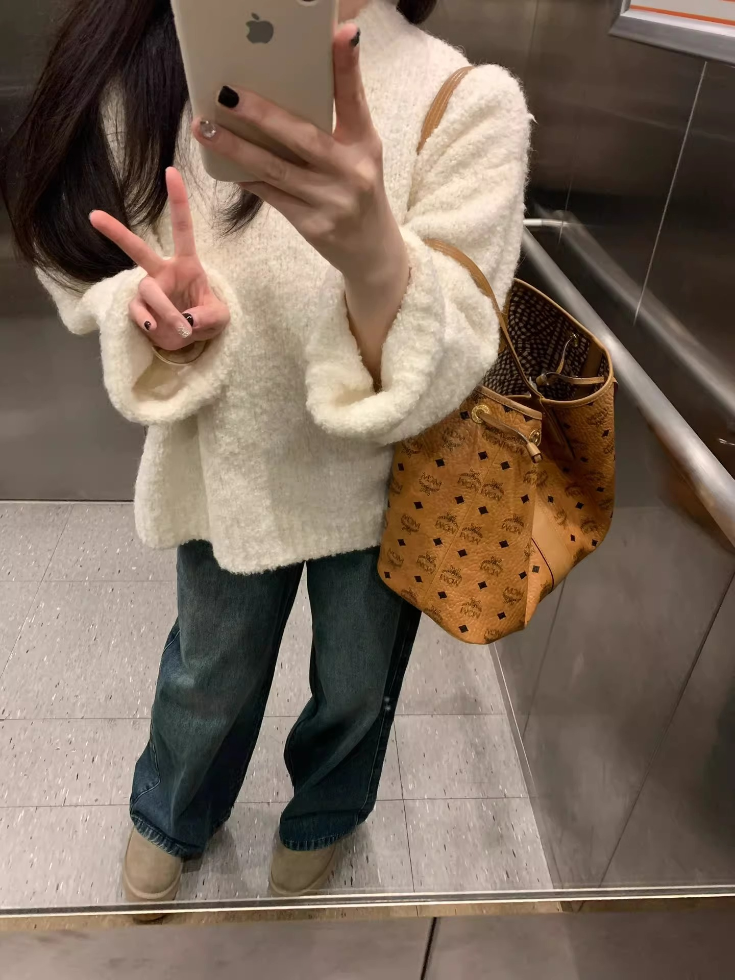 奶乎乎鹽系2023冬溫柔軟糯寬鬆毛衣女 特種紗