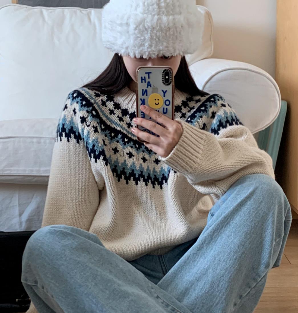 INS韓國東大門！小眾設計感雙手提花復古圓領長袖毛衣外套女