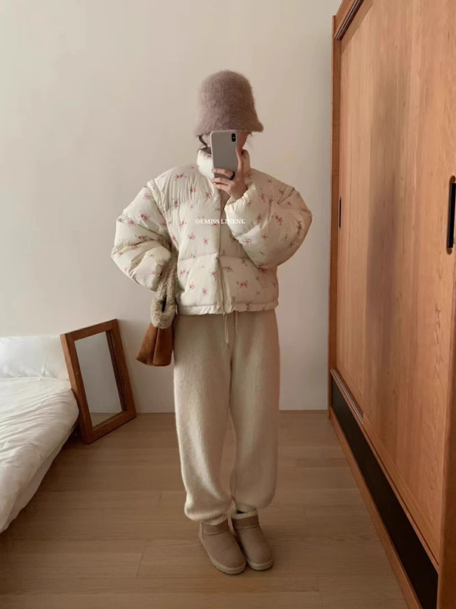 I MISS Stand Collar Korean Floral Short Down Jacket Women's 2023 Winter New White Duck Down Bread Jacket
