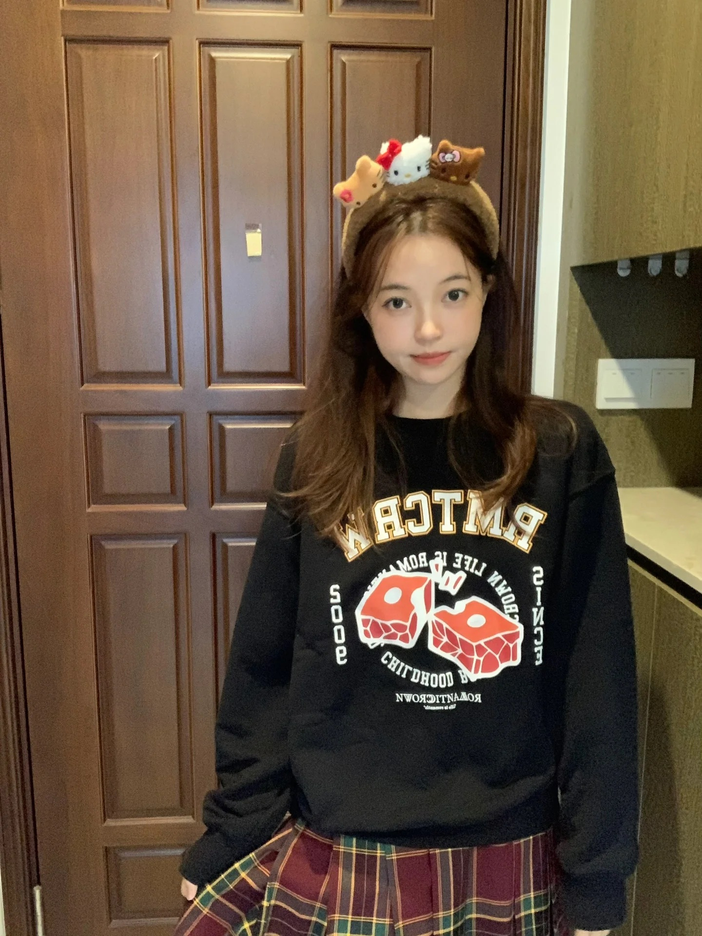 防棉華棉複合牛奶絲300克/銀狐絨400克圓領衛衣女